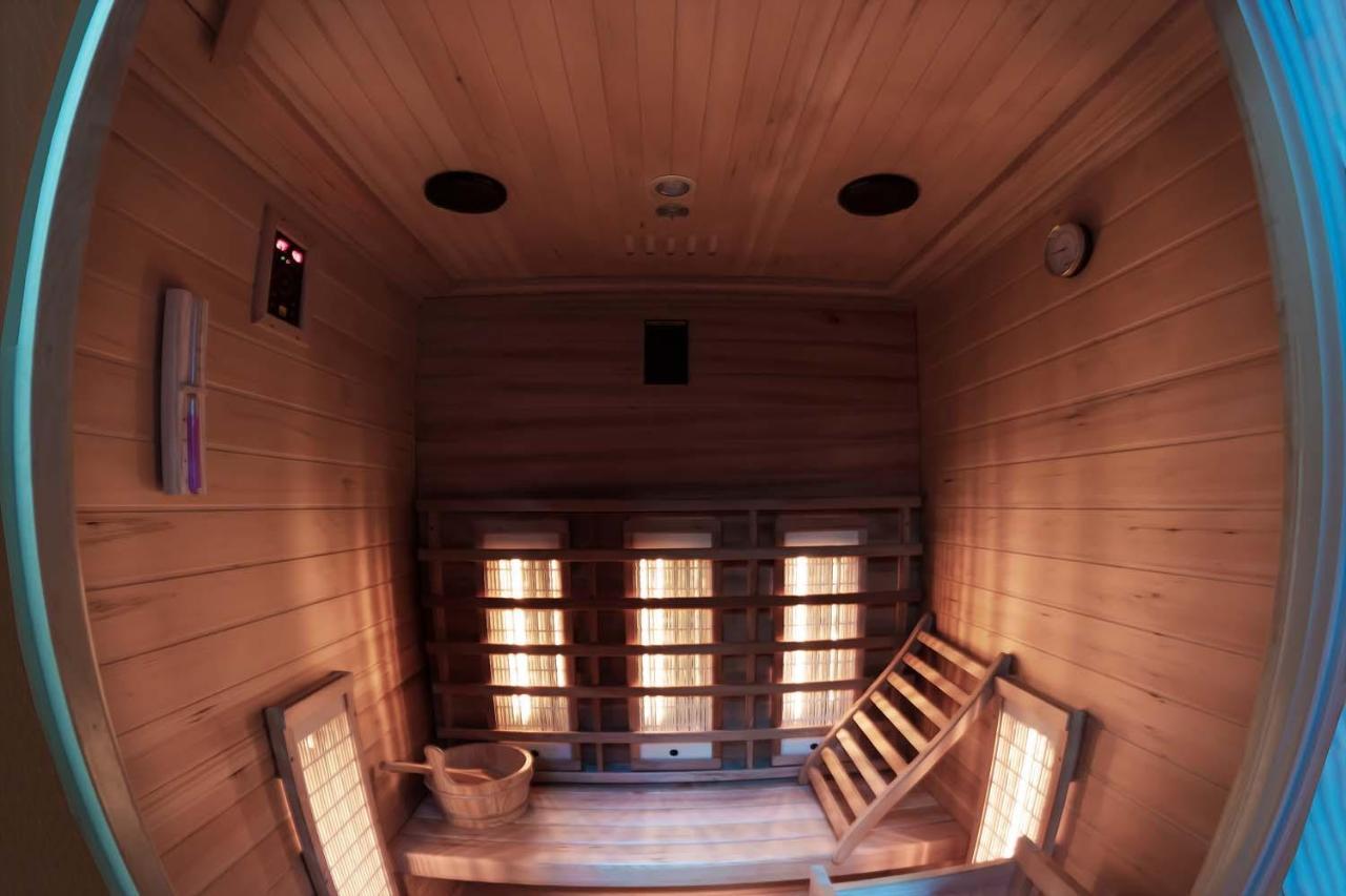 La Kaz Rhumantique Sauna And Spa Privatif La Rivière-Saint-Sauveur Exterior photo