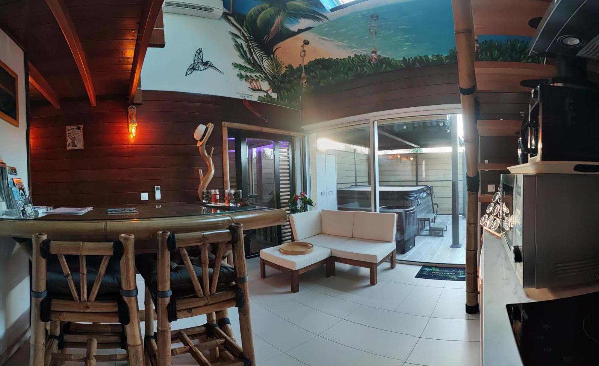 La Kaz Rhumantique Sauna And Spa Privatif La Rivière-Saint-Sauveur Exterior photo
